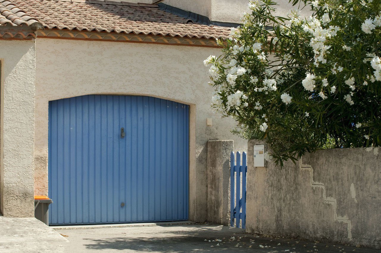 H1ef68f77bcd44b53842978cd83d439f7P