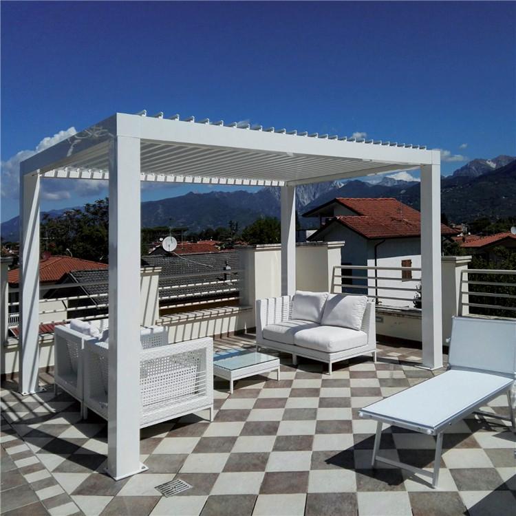 U89076009d7b946bc94fd12726e1857440